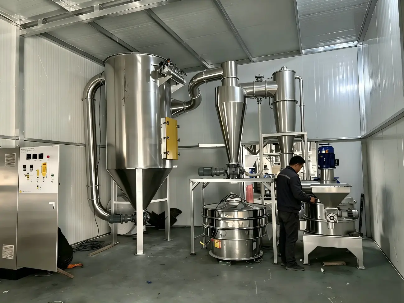 フレーバーロックコードの解読：Xingshengwei Machineryがスパイスシーズニング極細グラインダーの低温粉砕の謎を明らかにする